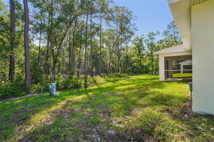 Exterior details and patio area of a home in , Ocala (Image 26).