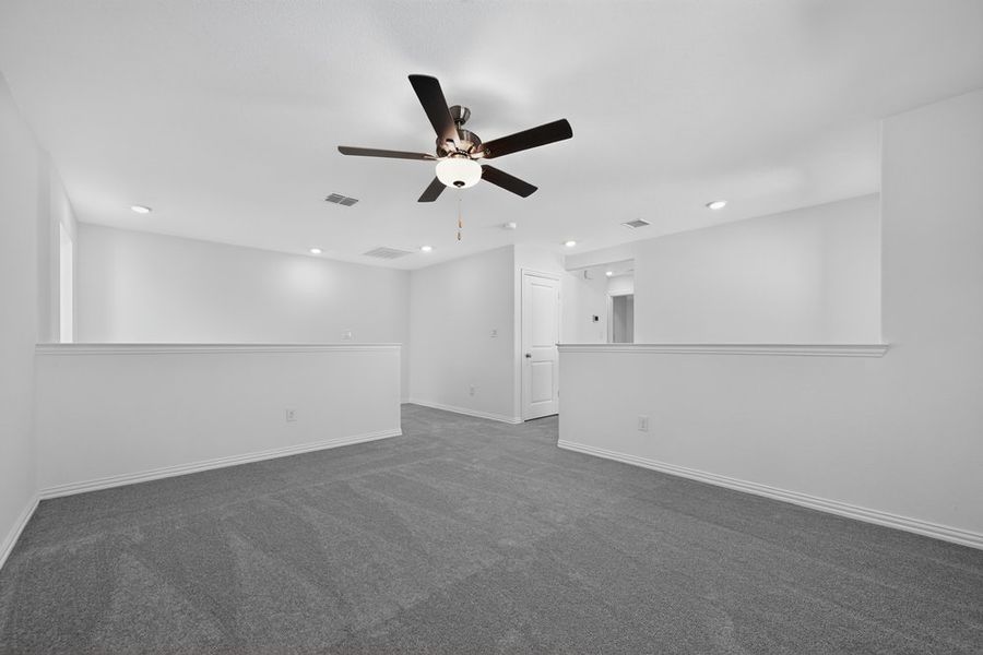 Spacious, unfurnished interior of a new home in Parks at Foster Crossing, Anna (Image 27).