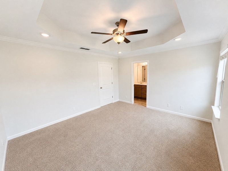 Spacious, unfurnished interior of a new home in Salem Landing, Rockvale (Image 26).