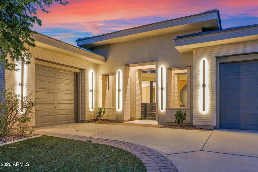 Front Entrance Front Entrance