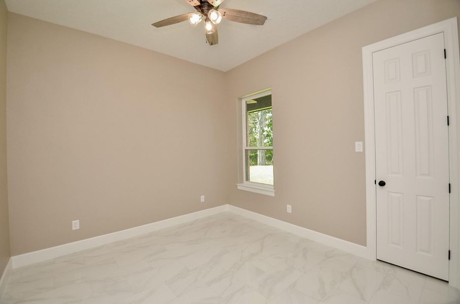 Spacious, unfurnished interior of a new home in , Plantersville (Image 28).