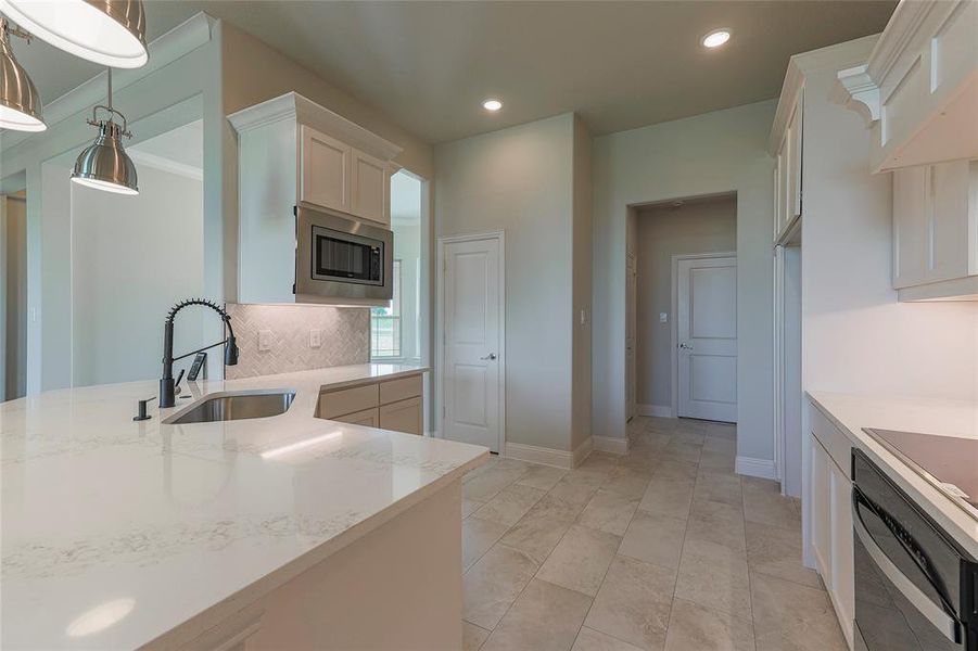 Furnished interior view inside a new home in , Venus (Image 8).