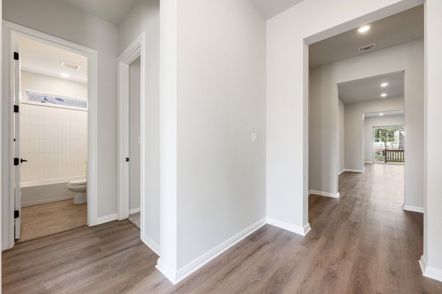 Representative unfurnished interior of a home built from the Maxwell by Ashton Woods in The Estates at La Cima, San Marcos (Image 41). Representative unfurnished interior of a home built from the Maxwell by Ashton Woods in The Estates at La Cima, San Marcos (Image 41).