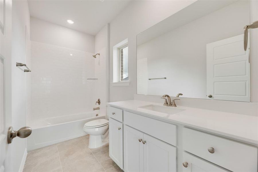 Furnished interior view inside a new home in Sutton Fields, Celina (Image 4).