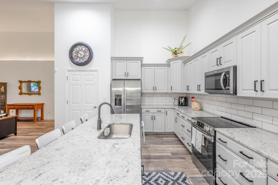 Furnished interior view inside a new home in , Statesville (Image 10).