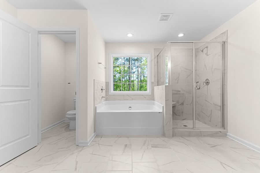 Owner's Bathroom:4631 Capulet Court