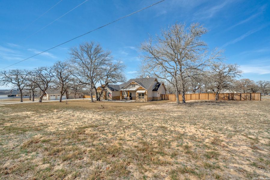 Image 28 of a home in .