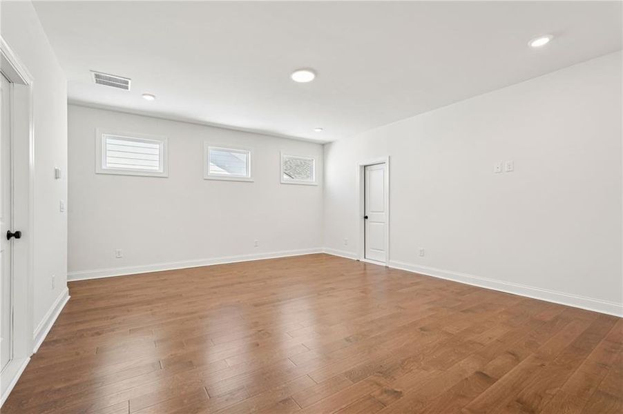 Spacious, unfurnished interior of a new home in Promenade at Sawnee Village, Cumming (Image 41).