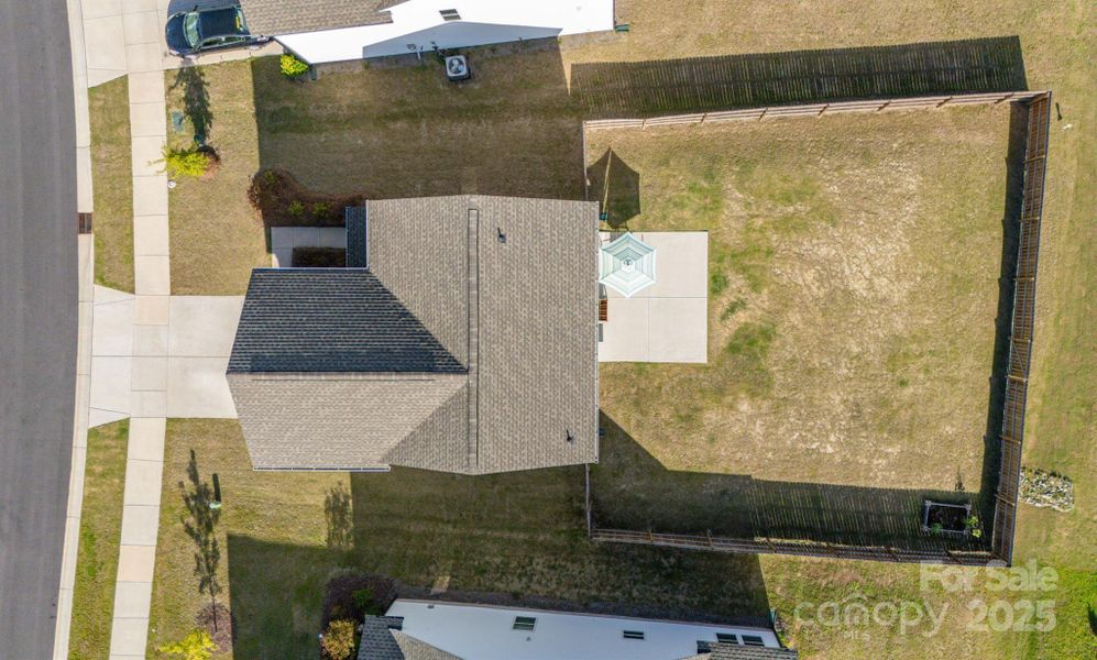 Image 32 of a home in .