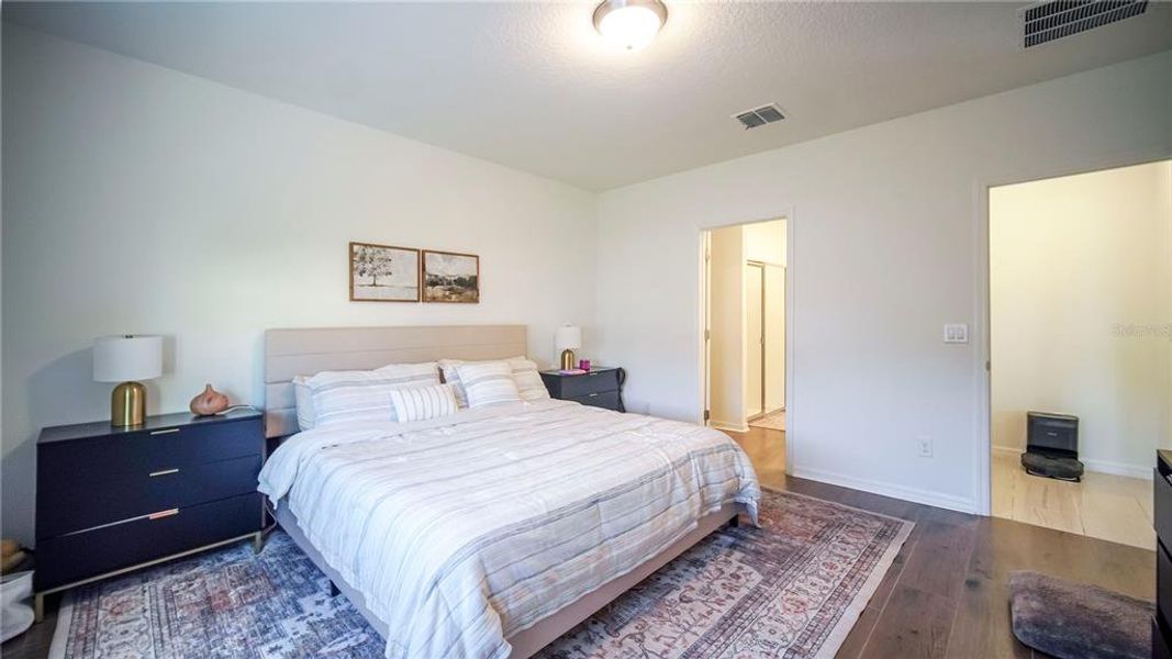 Furnished interior view inside a new home in , St. Cloud (Image 9).