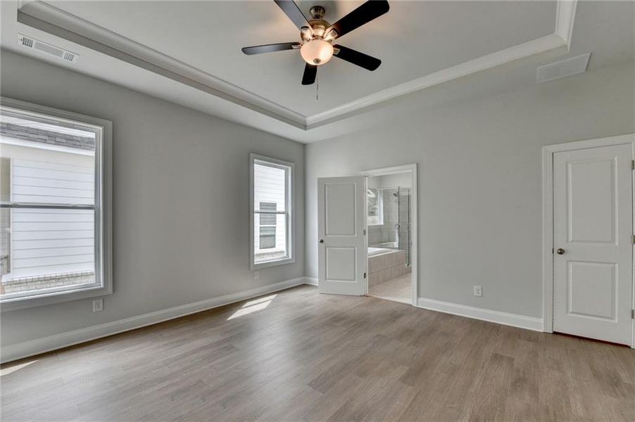 Spacious, unfurnished interior of a new home in , Suwanee (Image 49).