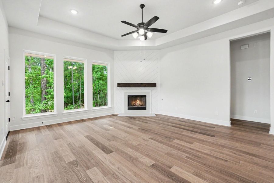 Spacious, unfurnished interior of a new home in Rose Hill Estates, Willis (Image 34).