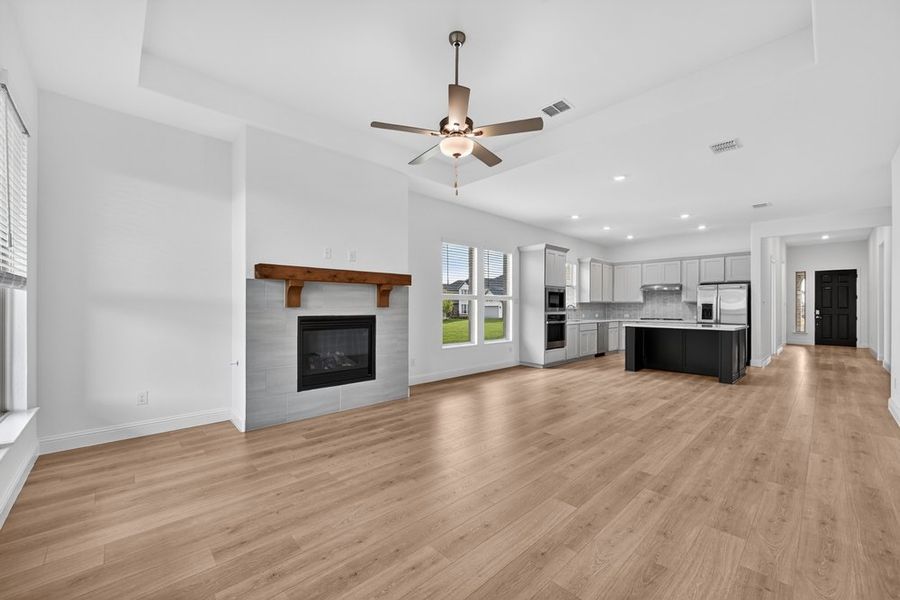 Spacious, unfurnished interior of a new home in The Ridge at Northlake, Northlake (Image 17). Spacious, unfurnished interior of a new home in The Ridge at Northlake, Northlake (Image 17).