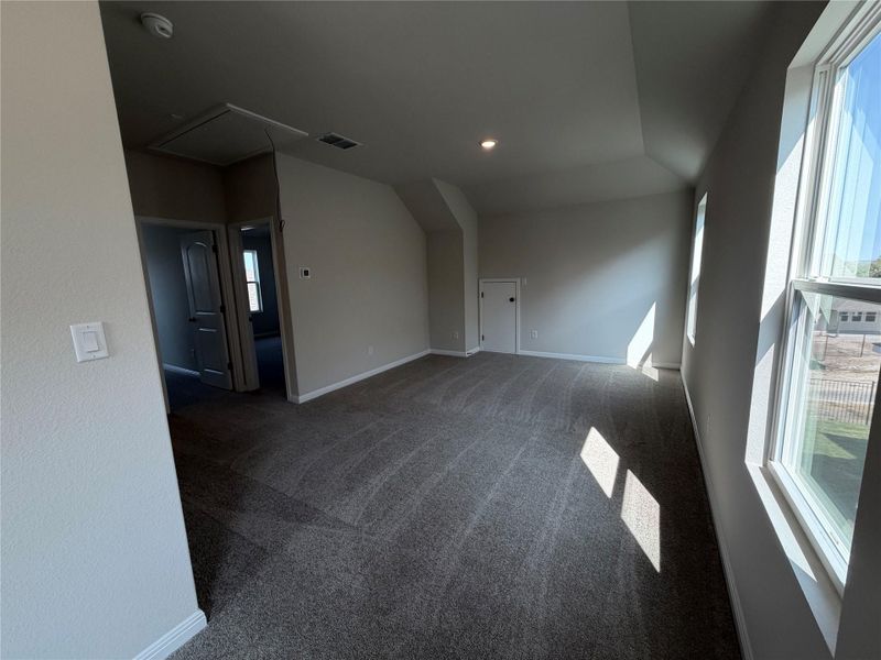 Spacious, unfurnished interior of a new home in Cannon Ranch 40s, Dripping Springs (Image 13). Spacious, unfurnished interior of a new home in Cannon Ranch 40s, Dripping Springs (Image 13).