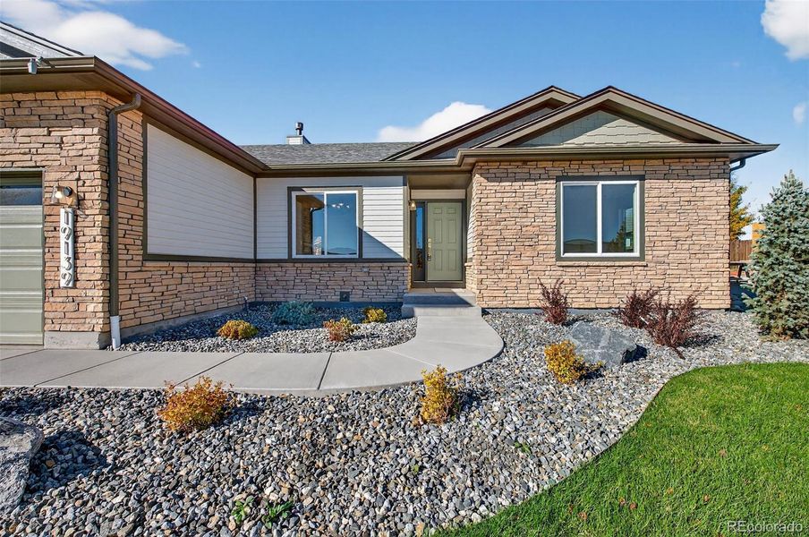 Exterior details and patio area of a home in , Aurora (Image 18).