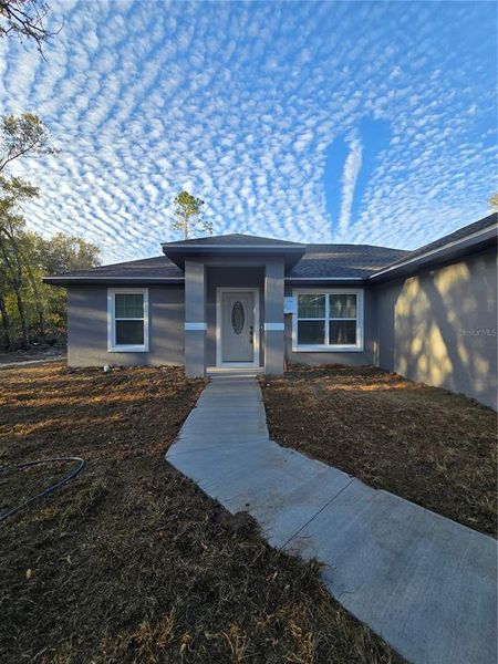 Exterior details and patio area of a home in , Ocala (Image 21). Exterior details and patio area of a home in , Ocala (Image 21).