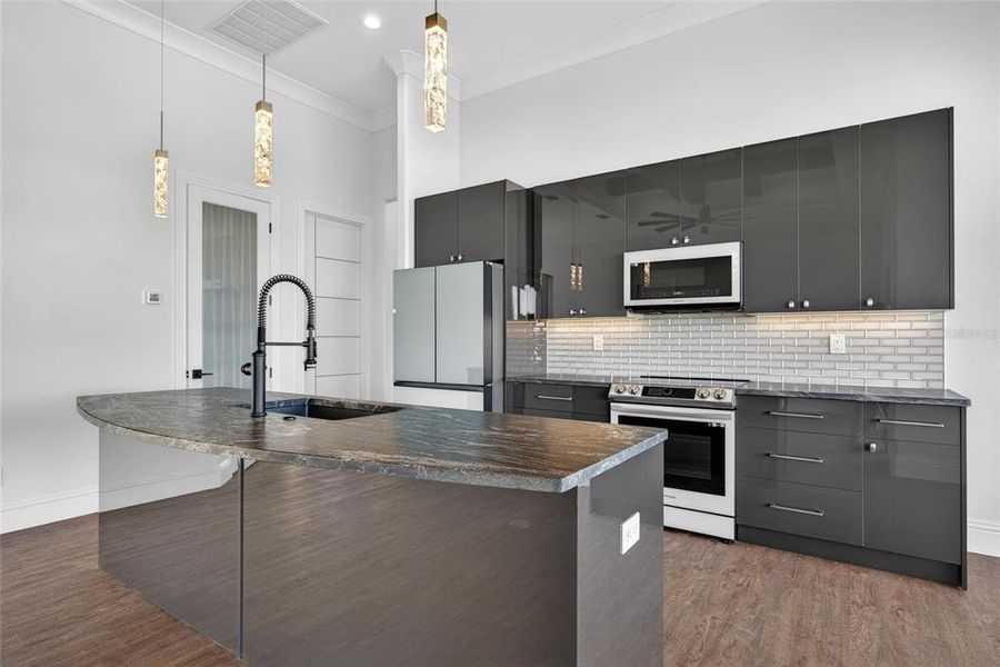 Furnished interior view inside a new home in , Port Charlotte (Image 11).