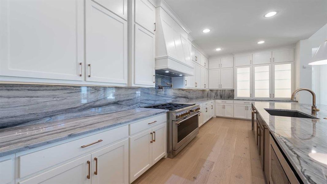 Furnished interior view inside a new home in Fields 60', Frisco (Image 6).