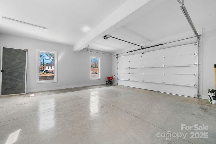 Spacious, unfurnished interior of a new home in , Hickory (Image 22).