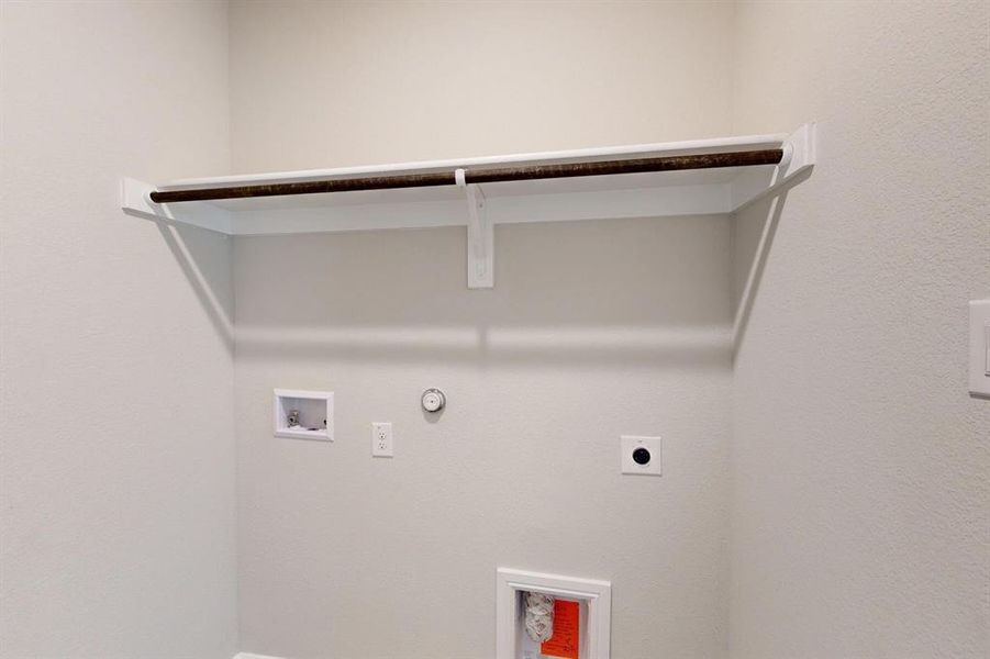 Spacious, unfurnished interior of a new home in Forest Park, Princeton (Image 26). Spacious, unfurnished interior of a new home in Forest Park, Princeton (Image 26).