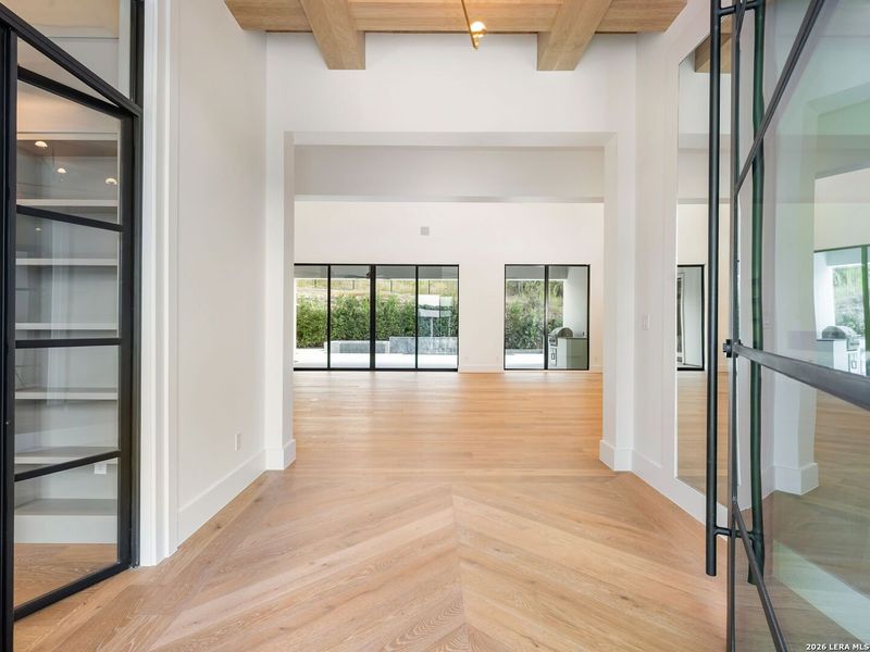 Spacious, unfurnished interior of a new home in , San Antonio (Image 61).