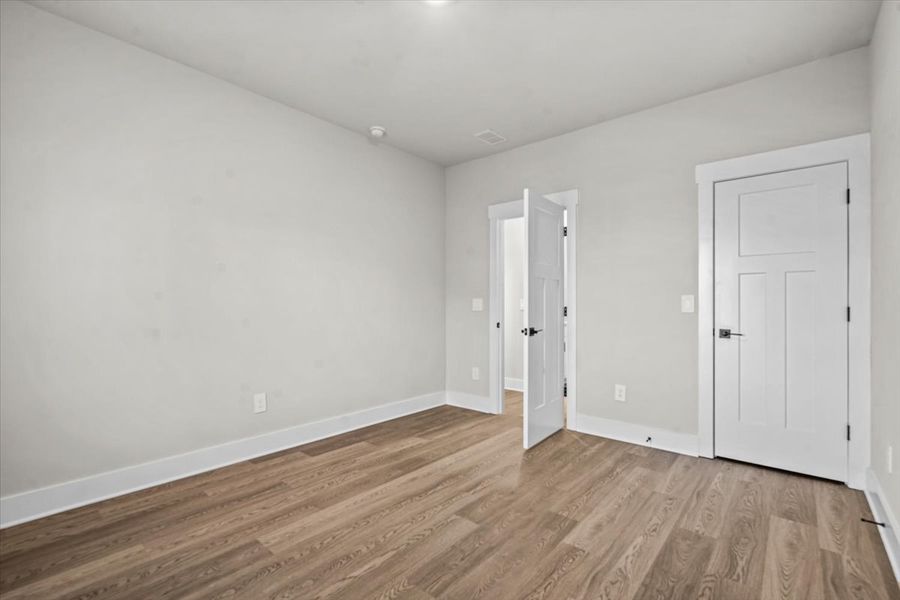 Spacious, unfurnished interior of a new home in Cedar Shoals - Signature Collection, Piedmont (Image 14).