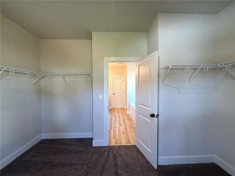 Image 29 of a home in .