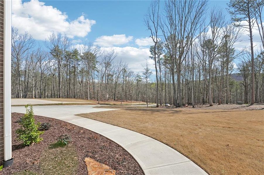 Image 93 of a home in .