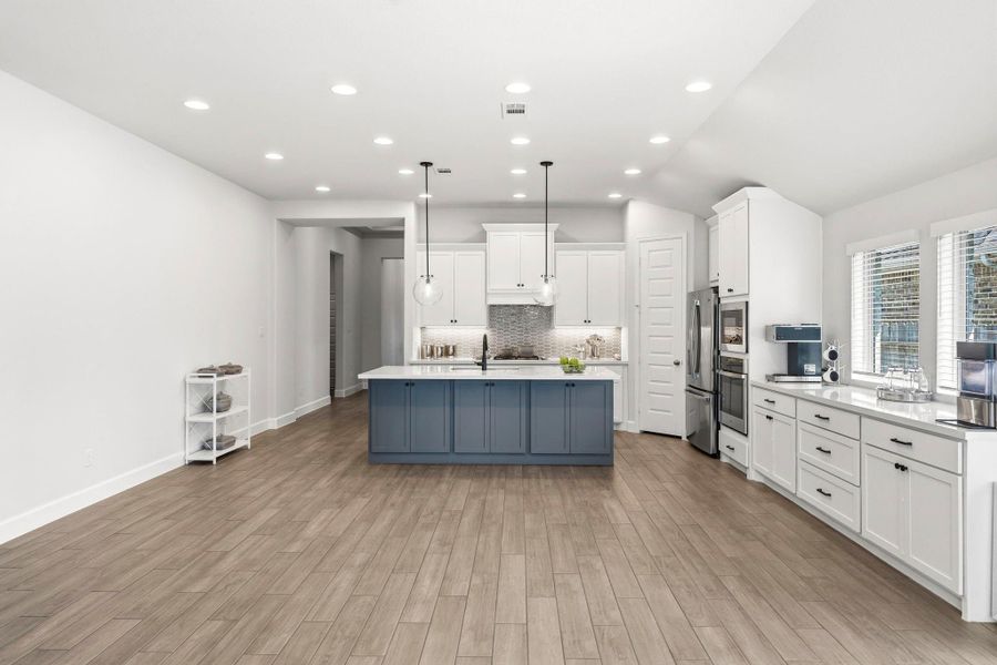 Pleanty of Space for a Large Breakfast Table Open to Kitchen and Living Area with abundant LED Lighting. Pleanty of Space for a Large Breakfast Table Open to Kitchen and Living Area with abundant LED Lighting.