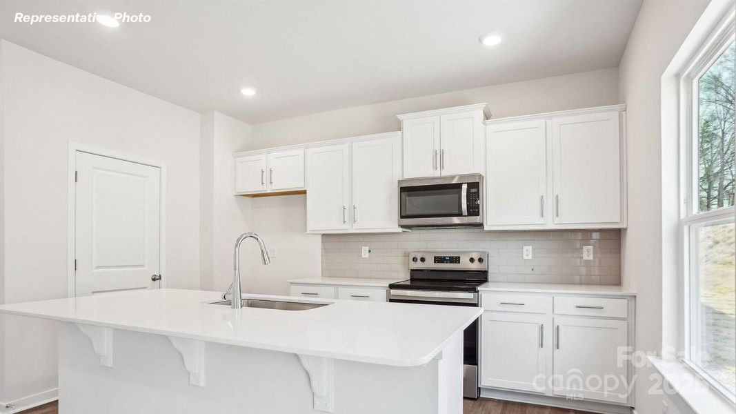 Furnished interior view inside a new home in Reedy Creek Preserve, Charlotte (Image 5).