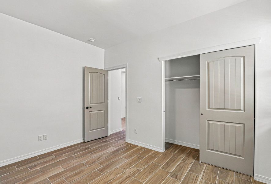 Spacious, unfurnished interior of a new home in Emerald Estates, Horizon City (Image 32). Spacious, unfurnished interior of a new home in Emerald Estates, Horizon City (Image 32).