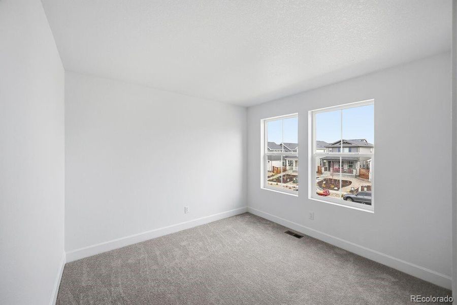 3333 N Catawba ~ Ready Now