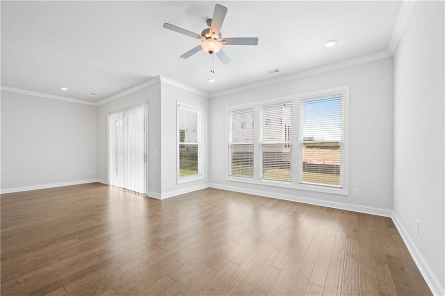 Spacious, unfurnished interior of a new home in Palisades Single Family, Cumming (Image 21).