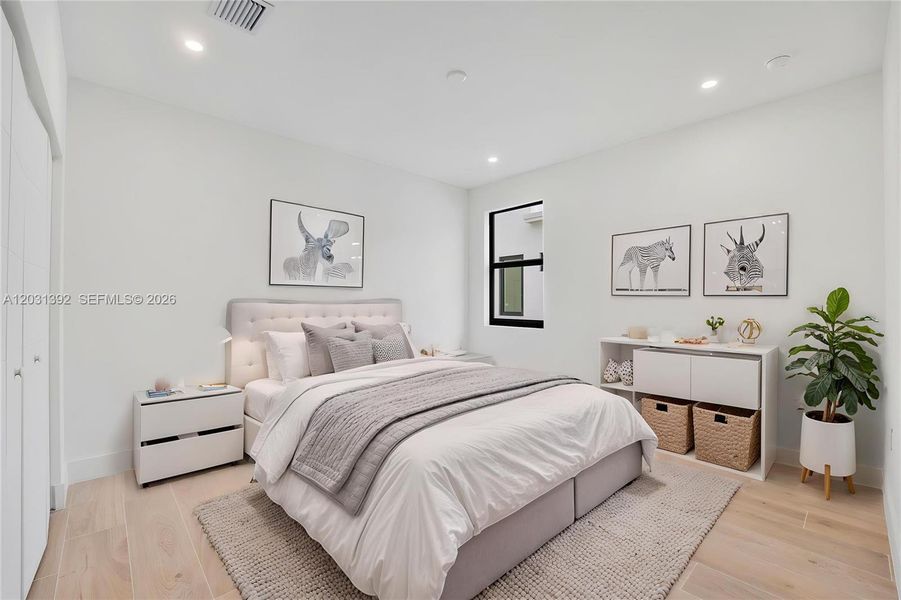 Furnished interior view inside a new home in , Hollywood (Image 7).