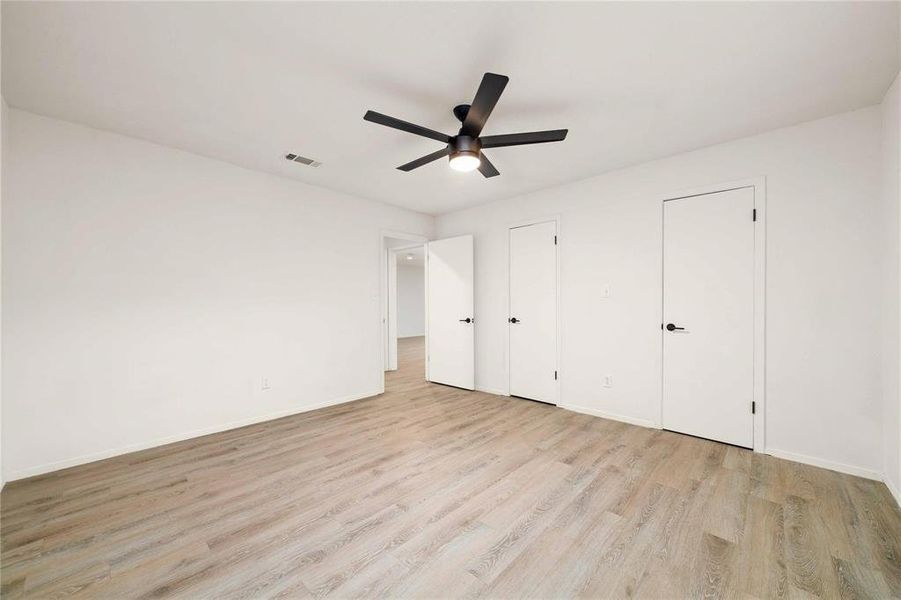 Spacious, unfurnished interior of a new home in , Brownwood (Image 24).