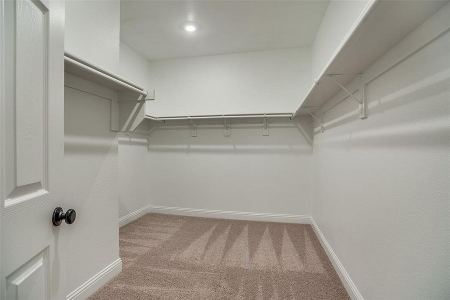 Spacious, unfurnished interior of a new home in The Preserve Estates, Justin (Image 13).