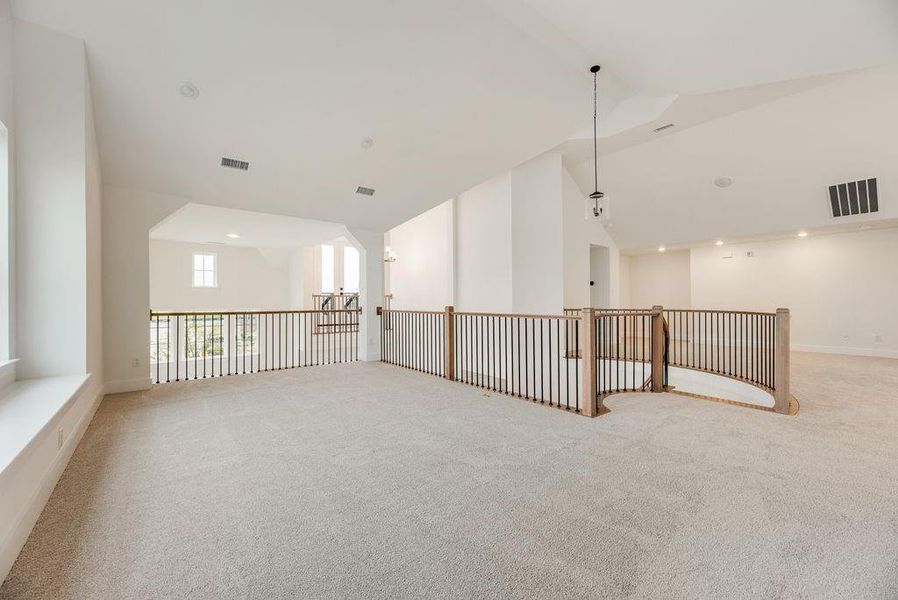 Spacious, unfurnished interior of a new home in Grand Estates of Anna, Anna (Image 27).