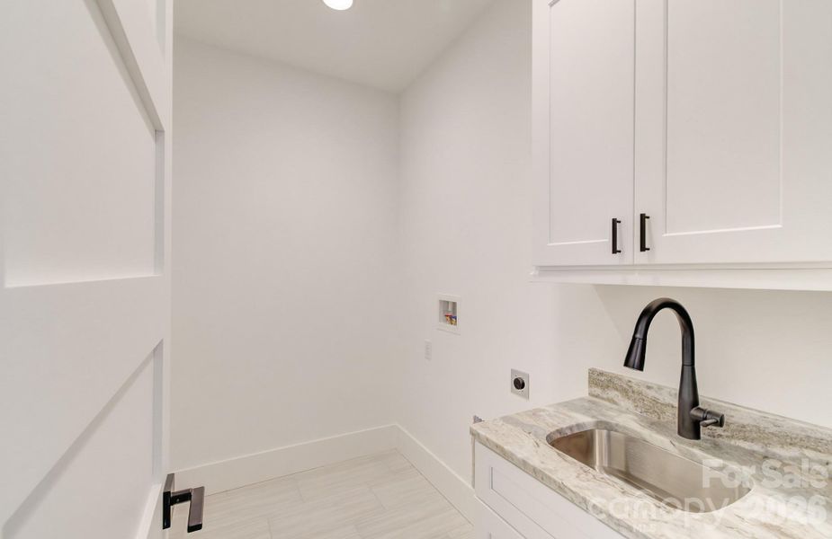 Image 44 of a home in .