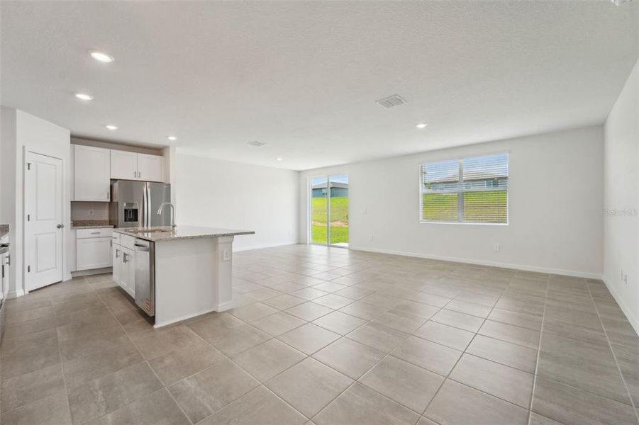 Spacious, unfurnished interior of a new home in , Brooksville (Image 8).
