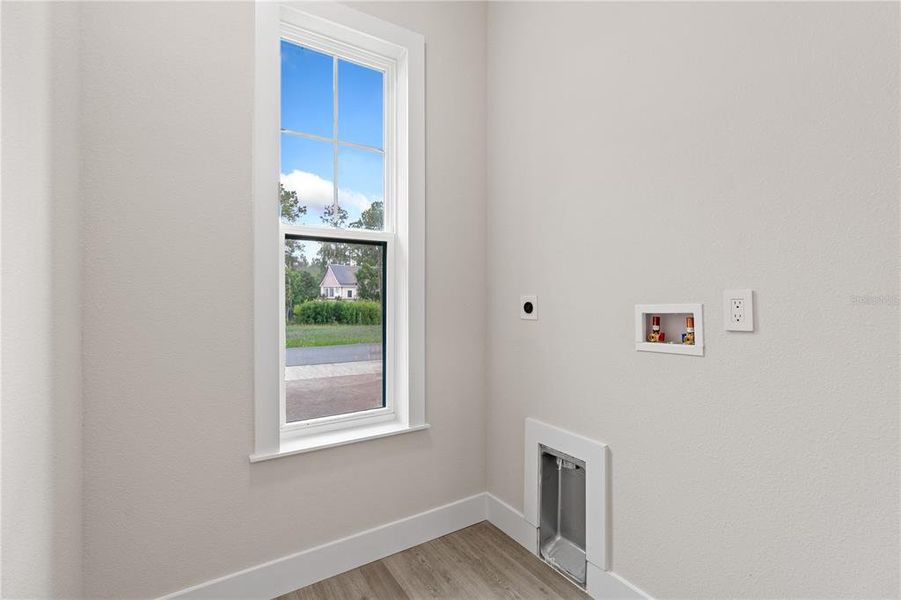 LAUNDRY ROOM LAUNDRY ROOM