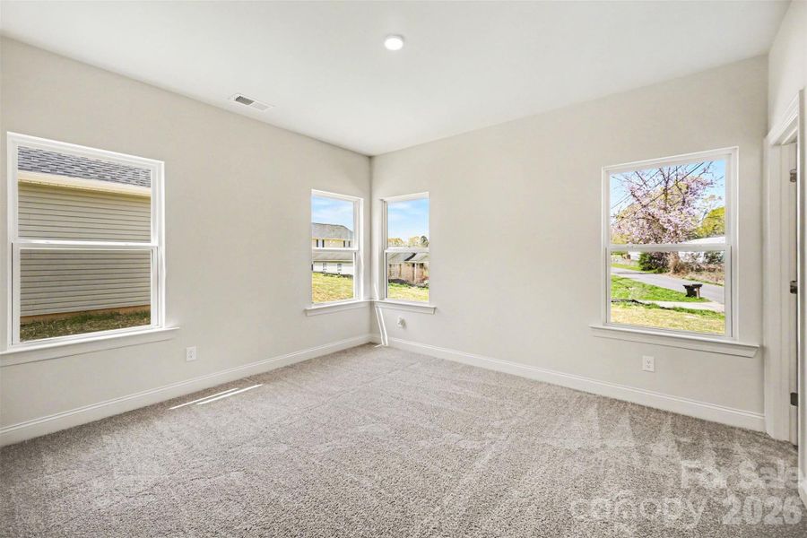 Spacious, unfurnished interior of a new home in , Gastonia (Image 24).