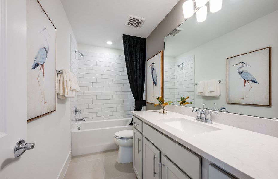 Representative furnished interior of a home built from the Yellowstone by Pulte Homes in Riverwood, Zephyrhills (Image 6).