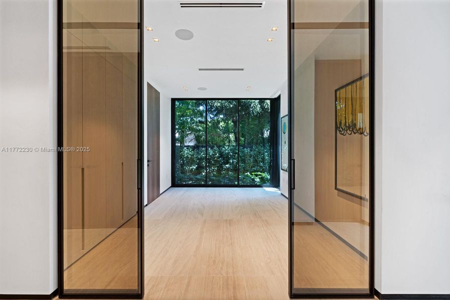 Furnished interior view inside a new home in , Miami Beach (Image 25). Furnished interior view inside a new home in , Miami Beach (Image 25).