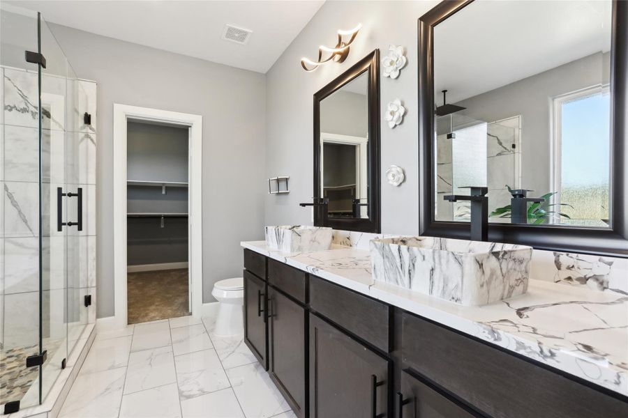 Furnished interior view inside a new home in , Cedar Creek (Image 6).