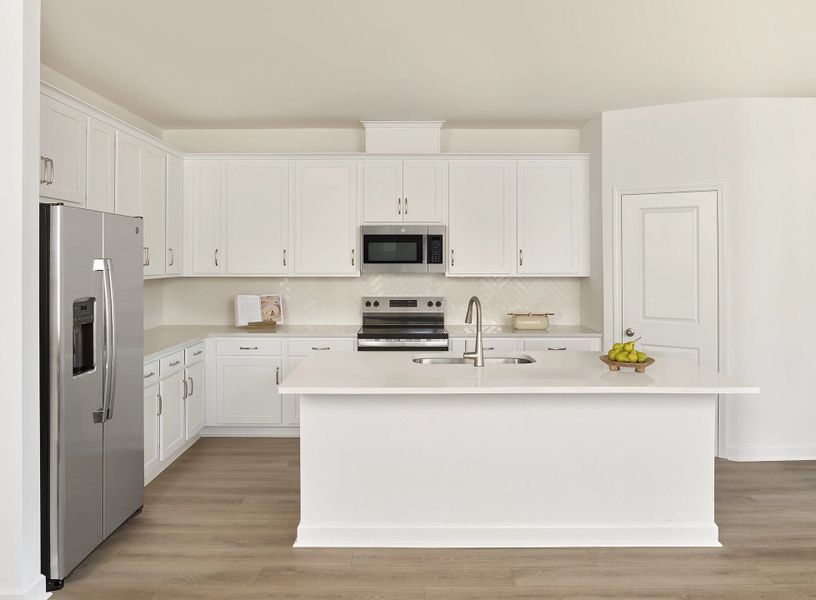Similar Hartwell floorplan with Timeless Collection. Features and finishes may vary. Similar Hartwell floorplan with Timeless Collection. Features and finishes may vary.