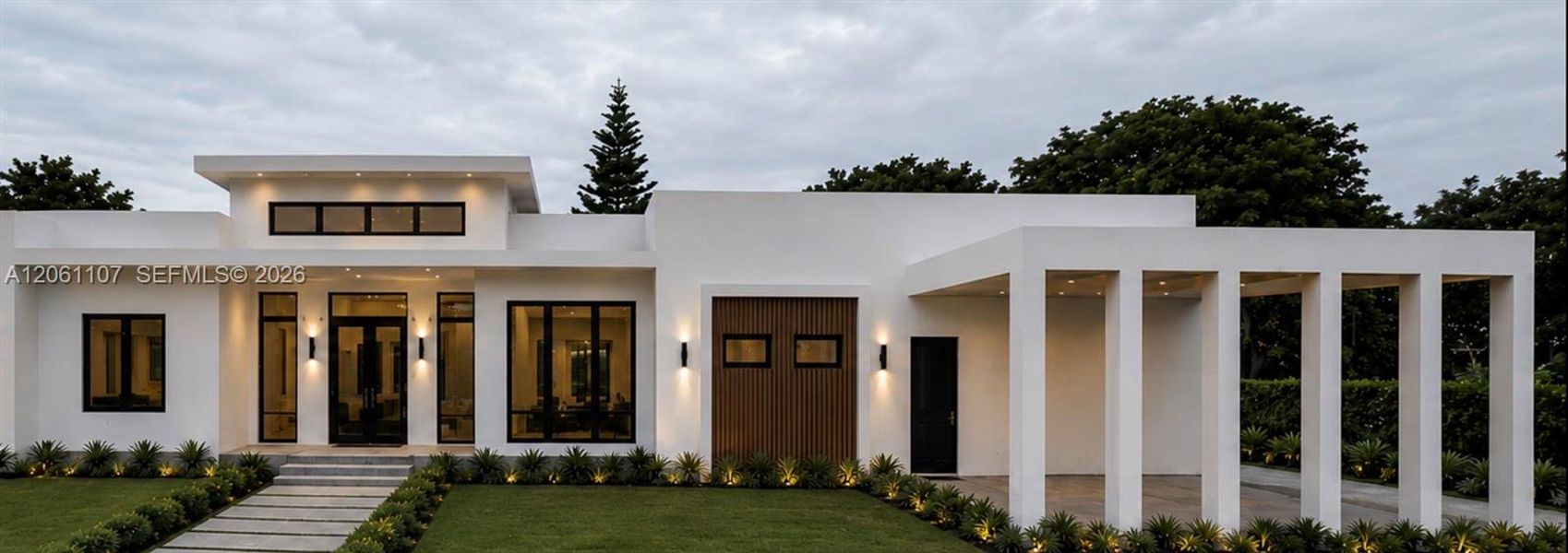 Image 4 of a home in .
