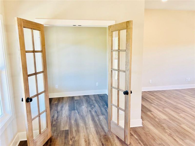 Spacious, unfurnished interior of a new home in , Cartersville (Image 24). Spacious, unfurnished interior of a new home in , Cartersville (Image 24).