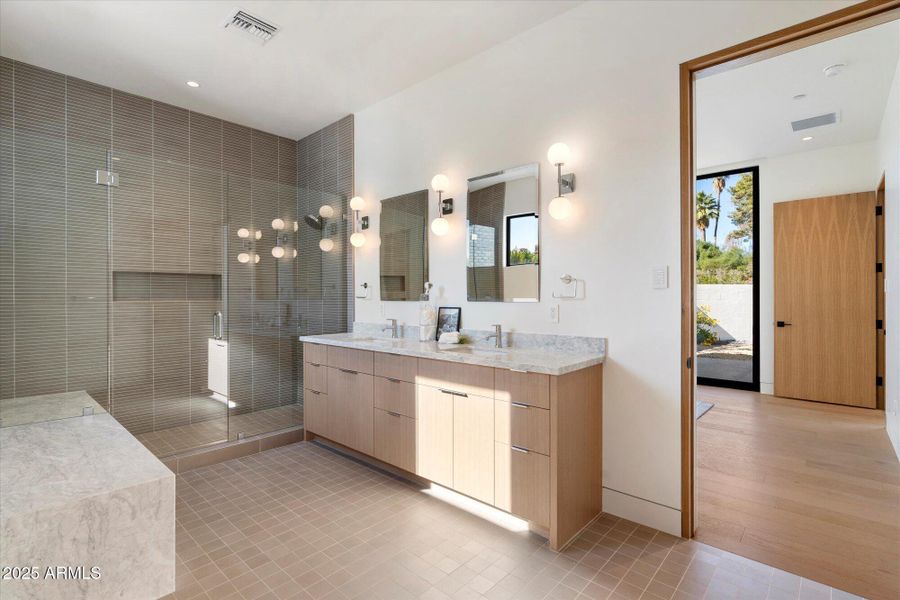 Ensuite Bathroom Ensuite Bathroom