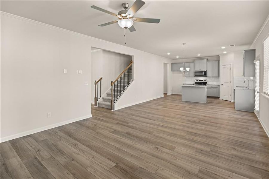 Spacious, unfurnished interior of a new home in Cascade Ridge at Niskey Lake, Atlanta (Image 12).