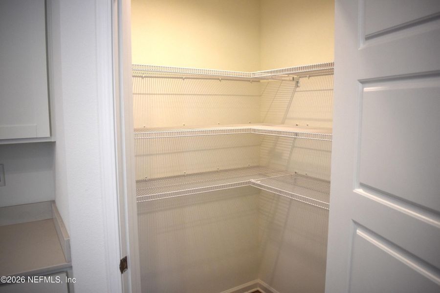 Spacious, unfurnished interior of a new home in Irongate Villas, Jacksonville (Image 23).